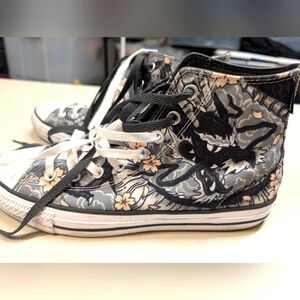 Converse Chuck Taylor Pro - Chinese Dragon and pink flowers